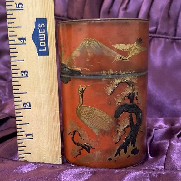 Red Orange Lacquered Asian Japanese Tea Canister Tin Crane FAIR CONDITION READ - Picture 8 of 11